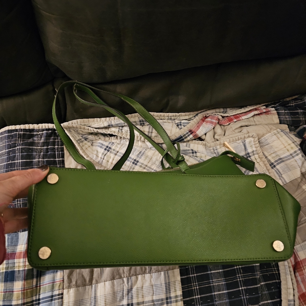 Michael Kors Vibrant Green Tote Bag - Picture 3 of 4